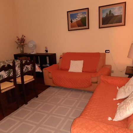 דירות דומאסו Casa Dina מראה חיצוני תמונה