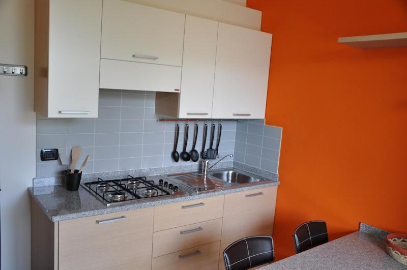 דירות דומאסו Casa Dina מראה חיצוני תמונה